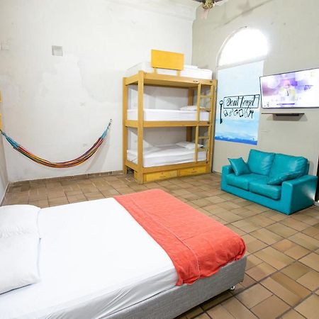 Mi Llave Hostels Cartagena Exterior photo