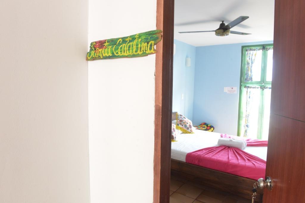 Mi Llave Hostels Cartagena Exterior photo