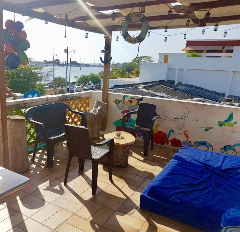 Mi Llave Hostels Cartagena Exterior photo